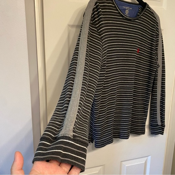 U.S. Polo Assn. Men's Black and Gray Striped Long Sleeve Tee - Picture 3 of 11